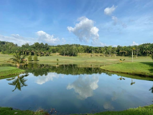 Hole 7, 8 and 9 water hazard